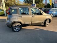 Fiat Panda CITY CROSS MHEV 8