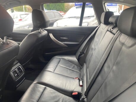 BMW 3 Series 320D SE TOURING 25