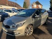 Kia Ceed CRDI 4 TECH ECODYNAMICS 1