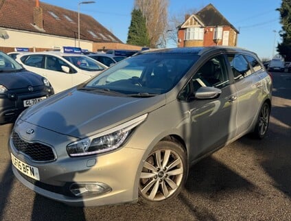 Kia Ceed CRDI 4 TECH ECODYNAMICS