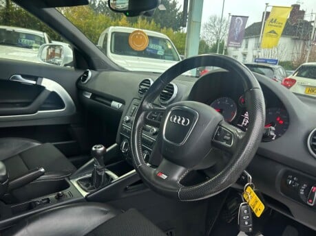 Audi A3 TDI S LINE 29