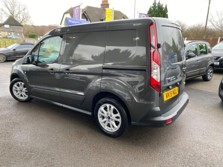 Ford Transit Connect 200 LIMITED TDCI 9