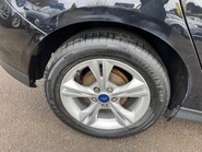 Ford Focus ZETEC TDCI 15