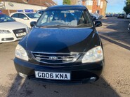 Kia Carens LX 16V CRDI 2