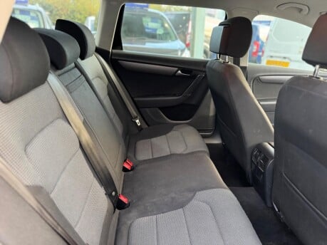 Volkswagen Passat HIGHLINE TDI BLUEMOTION TECHNOLOGY 6