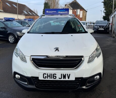 Peugeot 2008 BLUE HDI ACTIVE 2