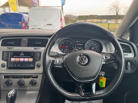 Volkswagen Golf MATCH EDITION TDI BMT DSG 28