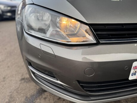 Volkswagen Golf MATCH EDITION TDI BMT DSG 32