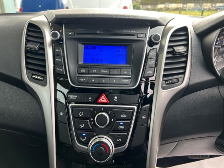 Hyundai i30 ACTIVE 23