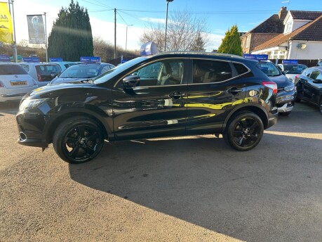 Nissan Qashqai DCI N-TEC PLUS 8