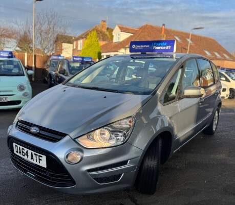 Ford S-Max ZETEC TDCI 4