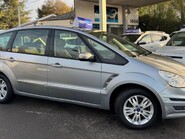 Ford S-Max ZETEC TDCI 8