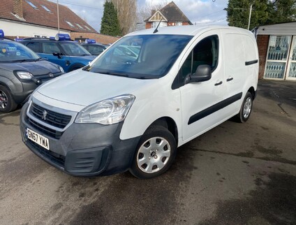 Peugeot Partner BLUE HDI PROFESSIONAL L1