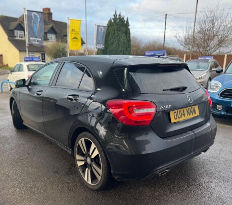 Mercedes-Benz A Class A180 BLUEEFFICIENCY SPORT 2