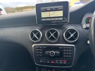 Mercedes-Benz A Class A180 BLUEEFFICIENCY SPORT 11