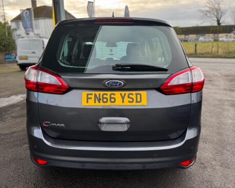 Ford Grand C-Max TITANIUM TDCI 6