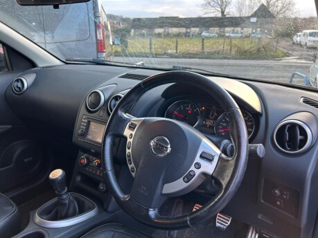 Nissan Qashqai TEKNA DCI 7