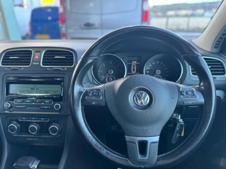 Volkswagen Golf GT TDI DSG 23