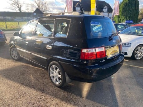 Kia Carens LX 16V CRDI 6