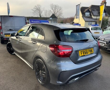 Mercedes-Benz A Class A 180 D AMG LINE PREMIUM PLUS 5