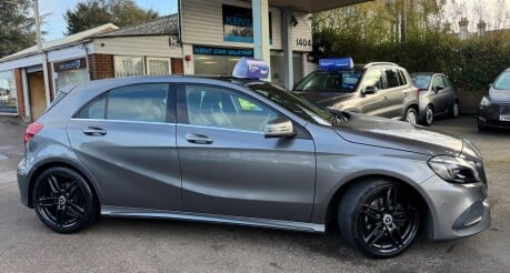 Mercedes-Benz A Class A 180 D AMG LINE PREMIUM PLUS 8