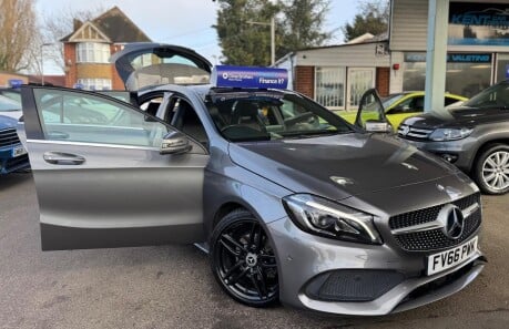 Mercedes-Benz A Class A 180 D AMG LINE PREMIUM PLUS 38