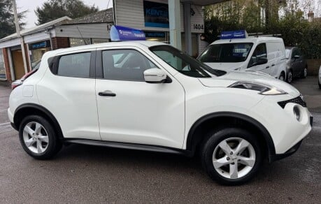 Nissan Juke VISIA 8