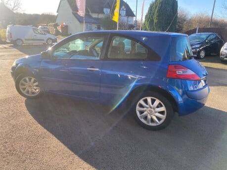 Renault Megane TECH RUN DCI 6