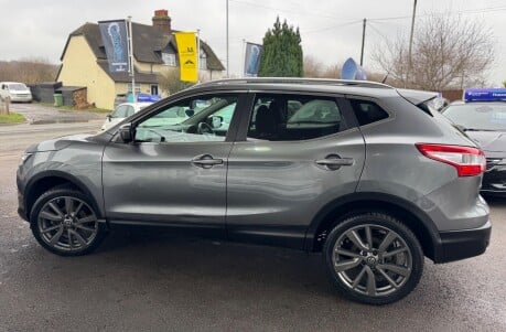 Nissan Qashqai DCI TEKNA 3