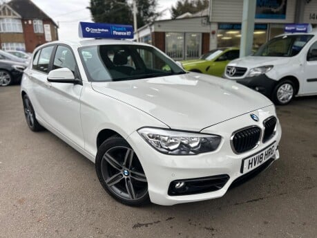 BMW 1 Series 118I SPORT 6