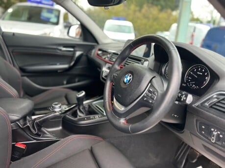 BMW 1 Series 118I SPORT 14