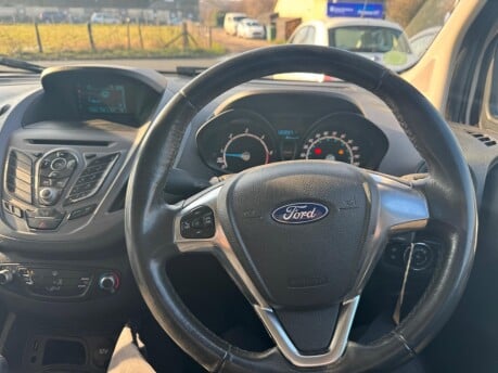 Ford Transit Courier TREND TDCI 9