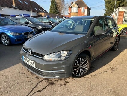 Volkswagen Golf SE TDI BLUEMOTION TECHNOLOGY