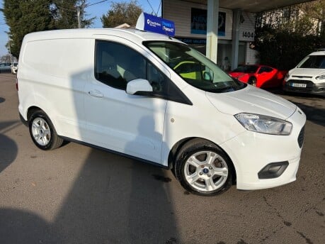 Ford Transit Courier LIMITED TDCI 11