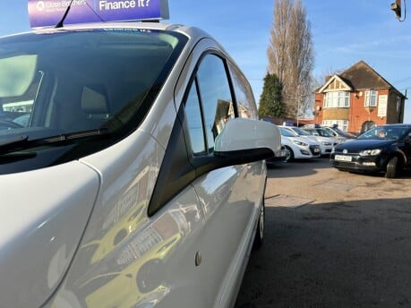 Ford Transit Courier LIMITED TDCI 18