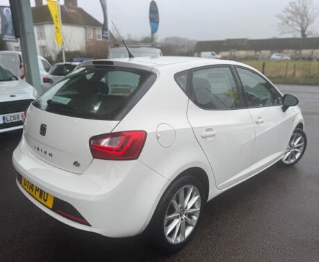 SEAT Ibiza TSI FR 4