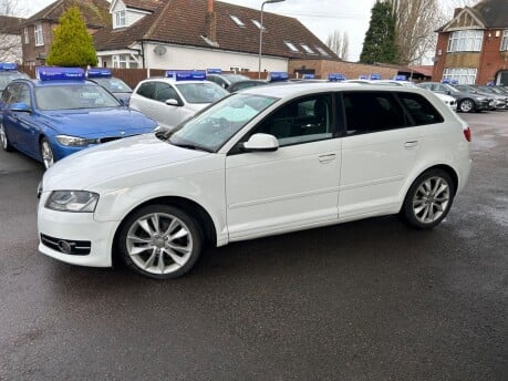 Audi A3 TDI SPORT 4