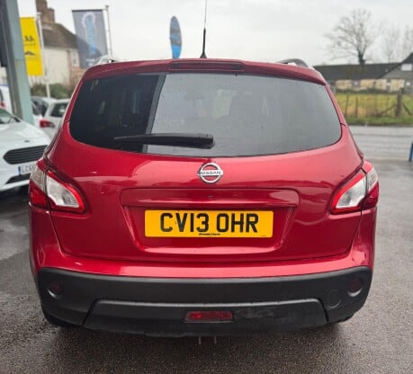 Nissan Qashqai TEKNA DCI 6