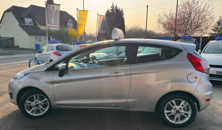 Ford Fiesta ZETEC 4