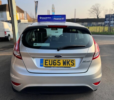 Ford Fiesta ZETEC 6