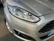 Ford Fiesta ZETEC 11
