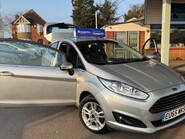 Ford Fiesta ZETEC 37