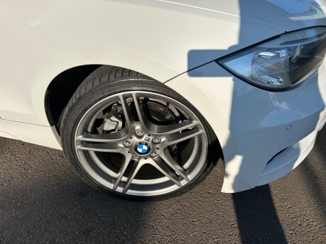 BMW 1 Series 118D SPORT PLUS EDITION 28
