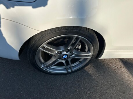 BMW 1 Series 118D SPORT PLUS EDITION 27