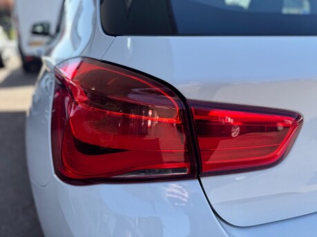 BMW 1 Series 118D M SPORT 12