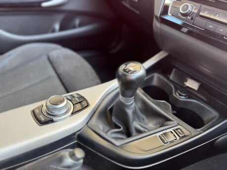 BMW 1 Series 118D M SPORT 26