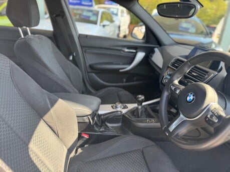 BMW 1 Series 118D M SPORT 28