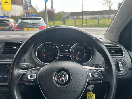 Volkswagen Polo MATCH TSI 19