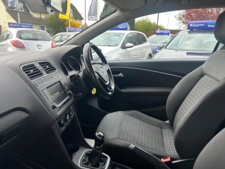 Volkswagen Polo MATCH TSI 27