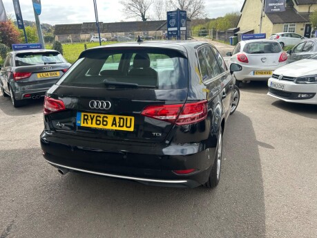 Audi A3 TDI SPORT 4